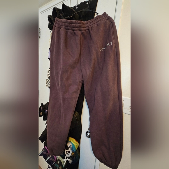 Comfrt Pants - NWOT! Comfrt Women's Minimalist Sweatpants - Steel Grey - XL